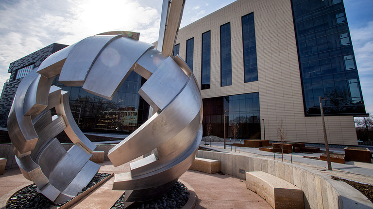 uiowa pharmacy building